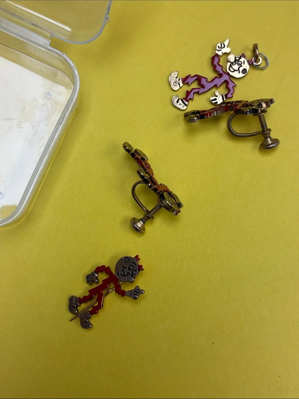 1950’s 1” Set of 4 CrackerJack Cufflinks, Pin, and neclace charm